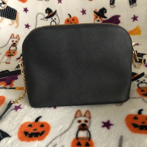 Michael Kors Crossbody - Picture 10 of 11